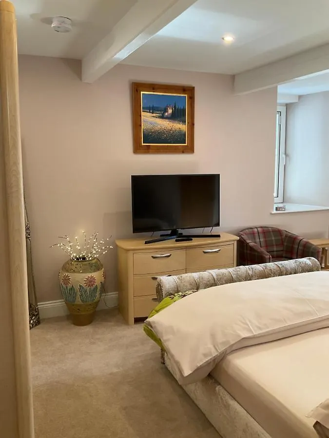 The Gables Hotel Haworth Guest house