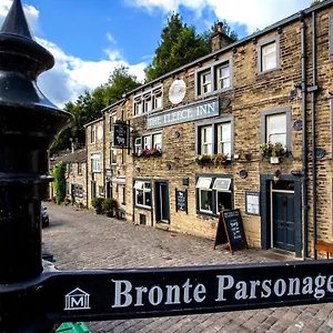 4* Inn The Fleece